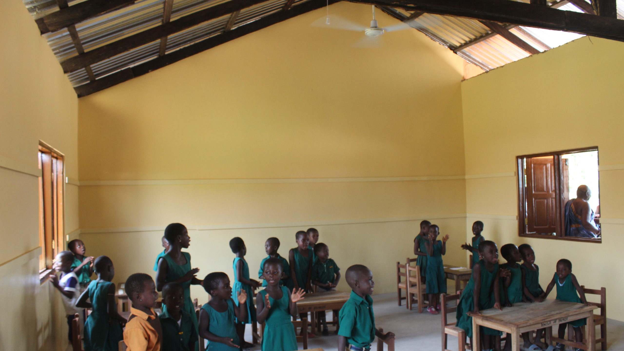 G students in PoP-built classroom in Kpando Kpodzi E.P. Primary School